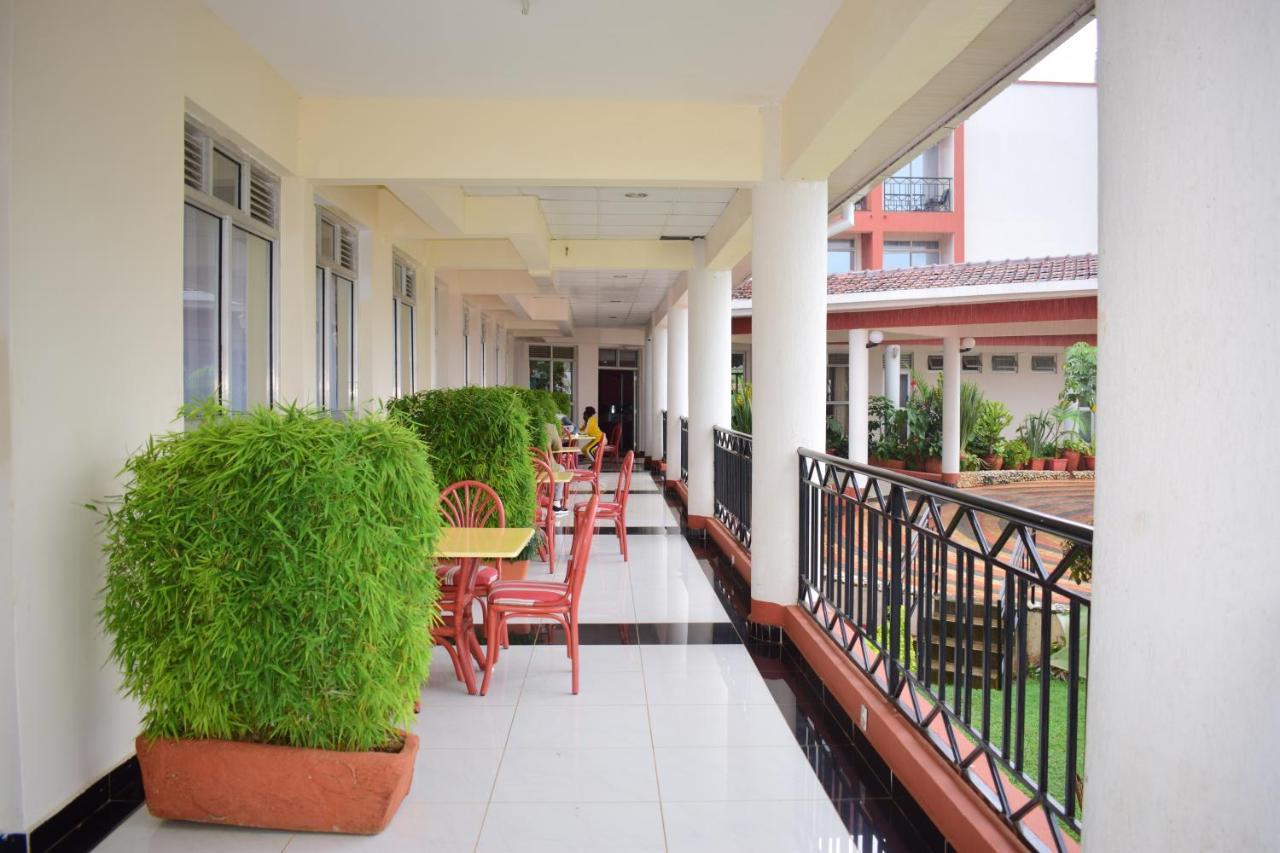 Meru Slopes Hotel Εξωτερικό φωτογραφία